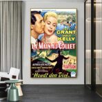 filmplakat mit der hand am kragen