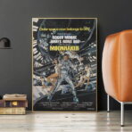 poster moonraker 1