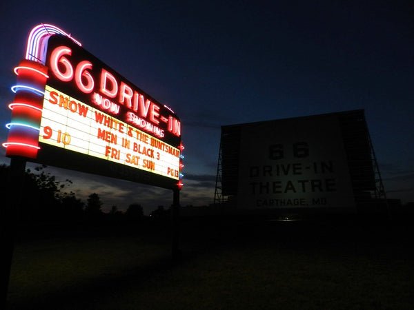 cinema drive in