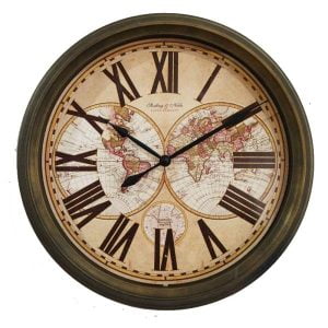 uhr mit weltkarte