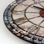 wanduhr mit rosteffekt