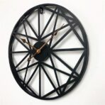 vintage metallwanduhr