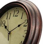 uhr im vintage stil