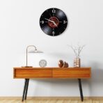 vintage vinyl uhr