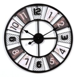 riesige industrielle wanduhr