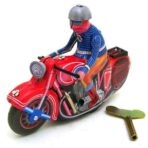 spielzeug altes motorrad in dose