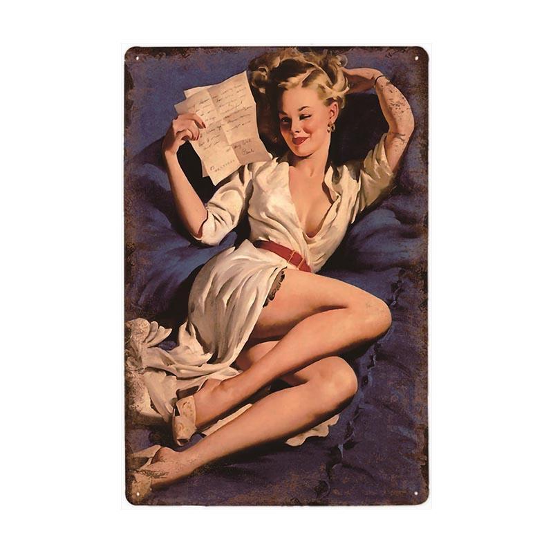plakette metall vintage pin up buchstabe plakette metall vintage pin up buchstabe