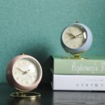 vintage wecker