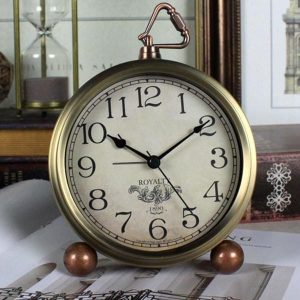 retro vintage wecker